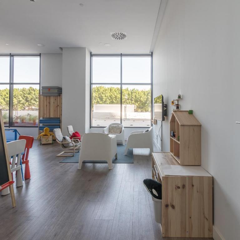Málaga Urban Sky 12º - Apartamento Deluxe de 2 dormitorios con vistas al jardín - 32