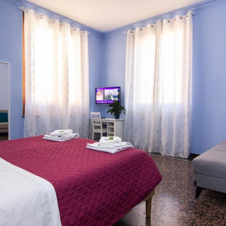 B&B Corso Italia - Camera Tripla Economy - 8