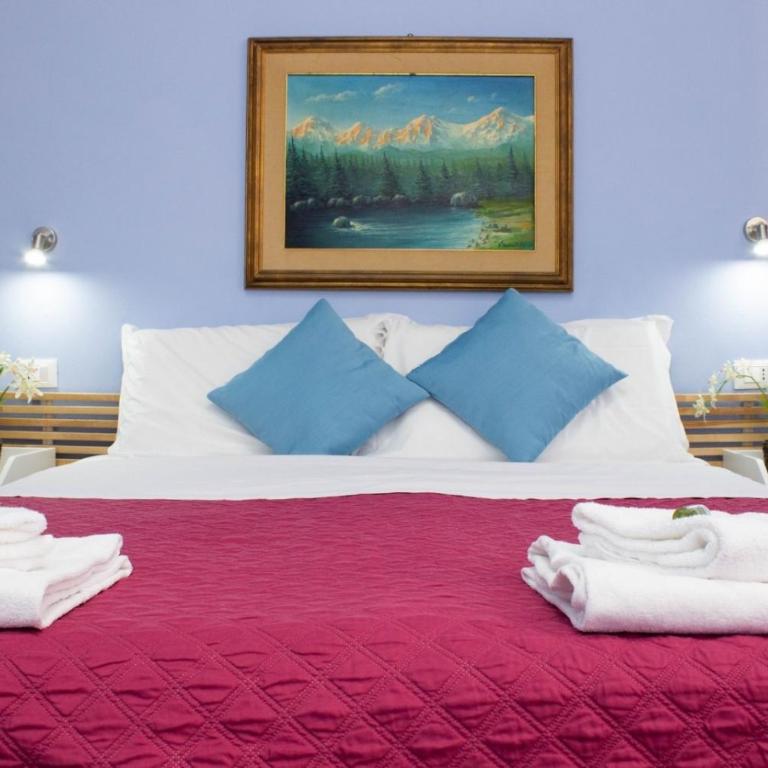 B&B Corso Italia - Camera Matrimoniale con Bagno Privato - 6