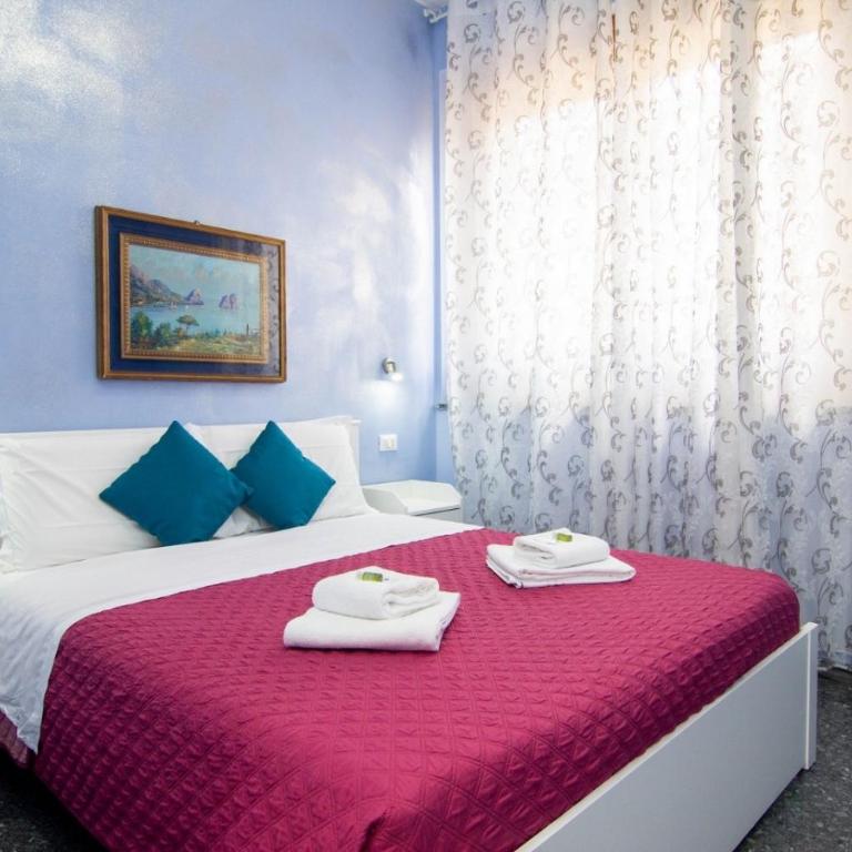 B&B Corso Italia - Camera Matrimoniale con Bagno Privato - 5