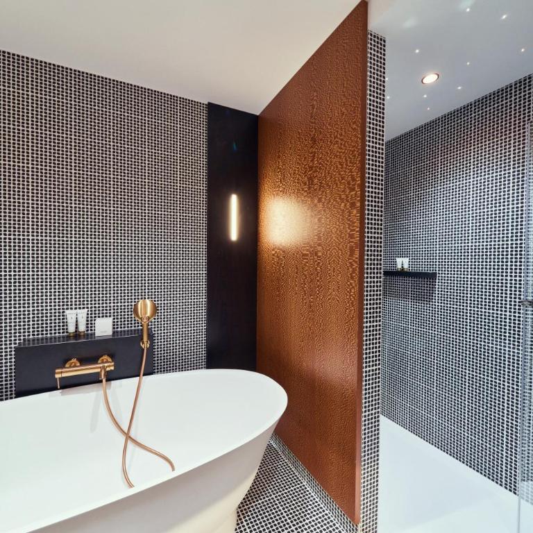 La Pyramide - Maison Henriroux - Suite Familiale - 3