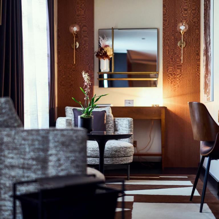 La Pyramide - Maison Henriroux - Suite - 1