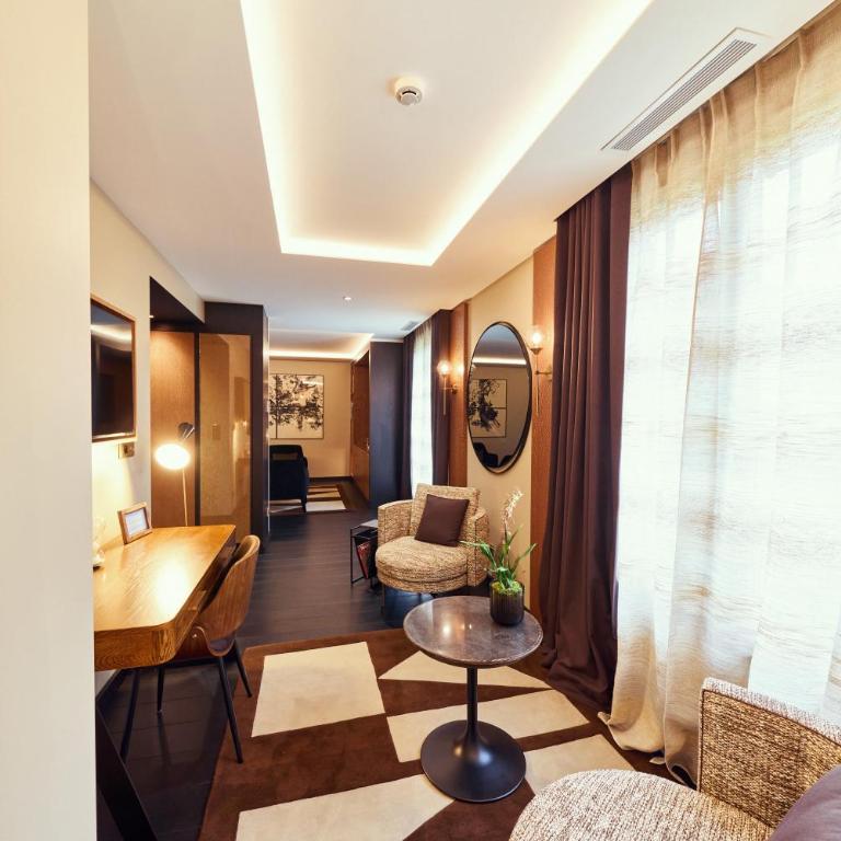 La Pyramide - Maison Henriroux - Suite - 4