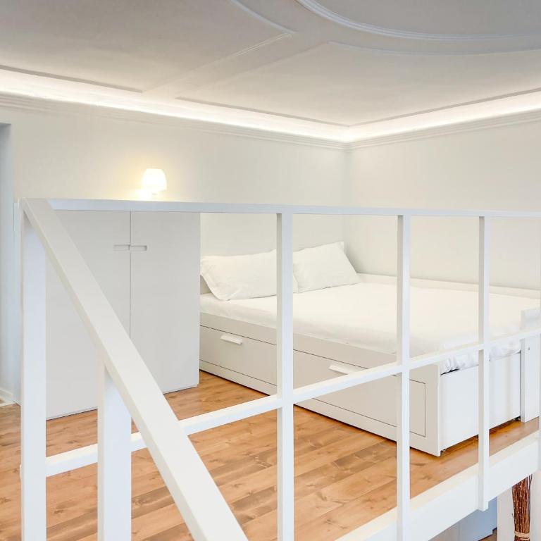 "La Portineria" Charming Apartment Old Town Como Lake - Two-Bedroom Apartment - 8