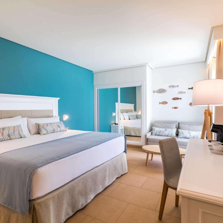 Occidental Torremolinos Playa - Familiar Premium - 4