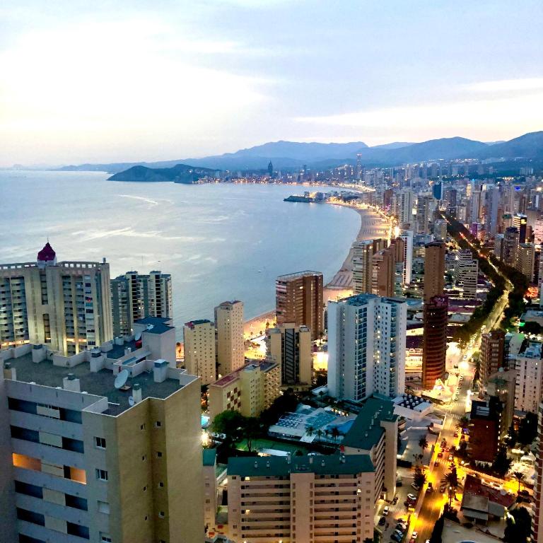 Luxury Star - Apartamento de 2 dormitorios con balcón y vistas al mar - 19