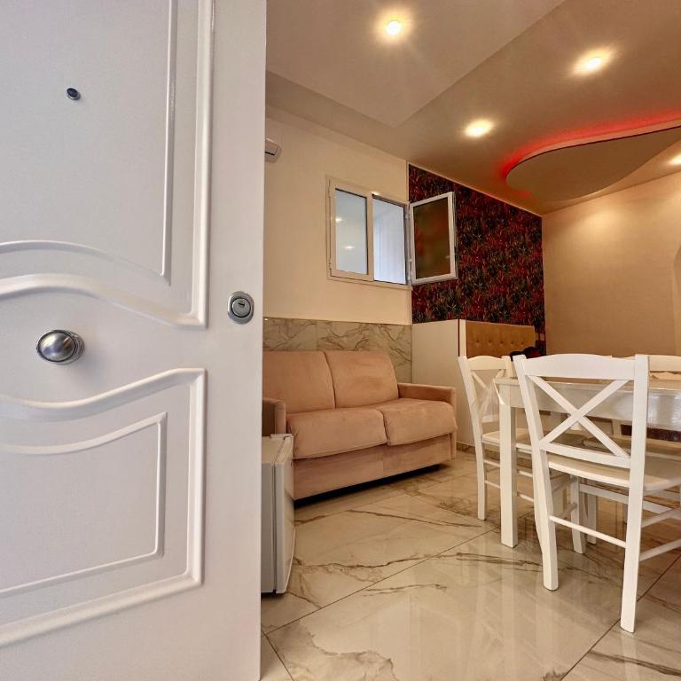 House Santa Fè - Moderno Appartamento nel Centro di Napoli - One-Bedroom House - 31