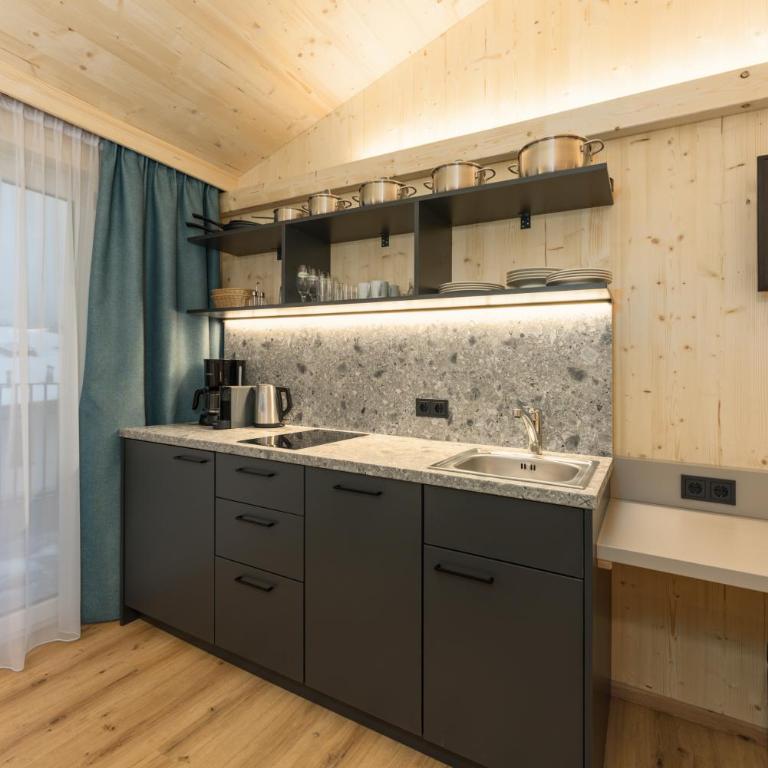 Ferienalm Panorama Apartments - Cozy Studio Apartment with Balcony - 8
