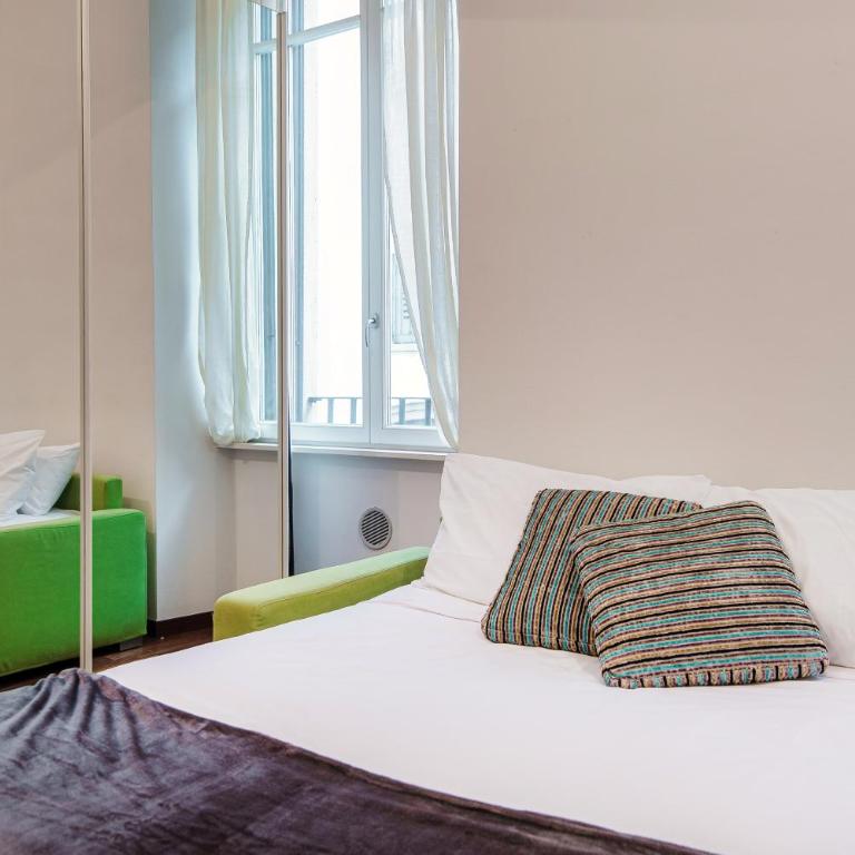 All in One - by MyHomeInComo - Appartamento con 1 Camera da Letto - 2