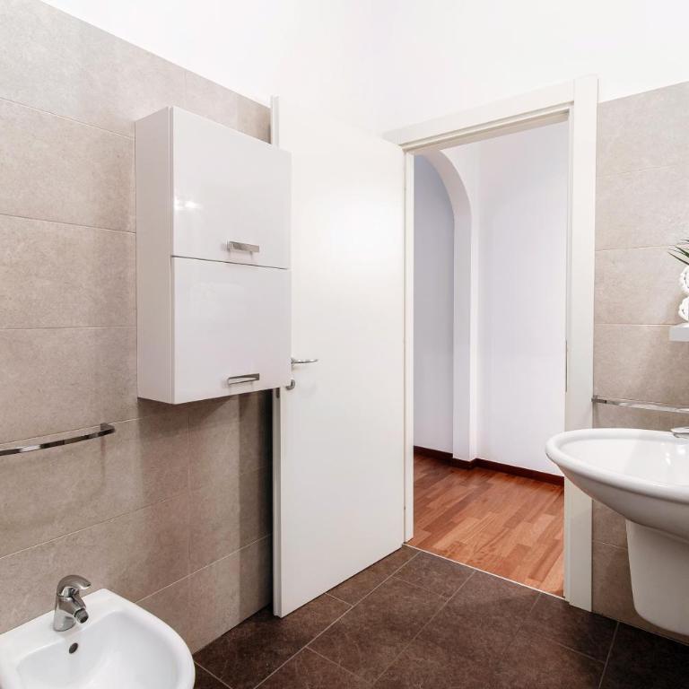All in One - by MyHomeInComo - Appartamento con 1 Camera da Letto - 17