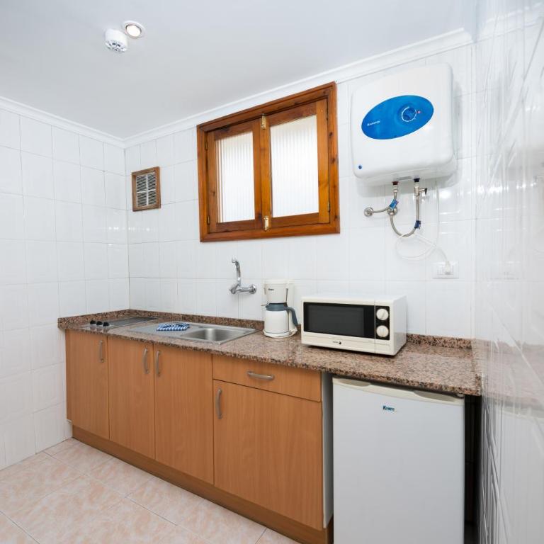 Apartamentos Strelitzias - Apartamento de 1 dormitorio con vistas a la piscina - 33