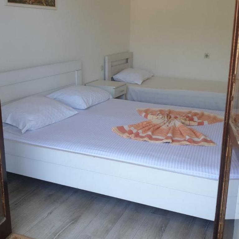 Pipo apartmentS - One-Bedroom Apartment - 3