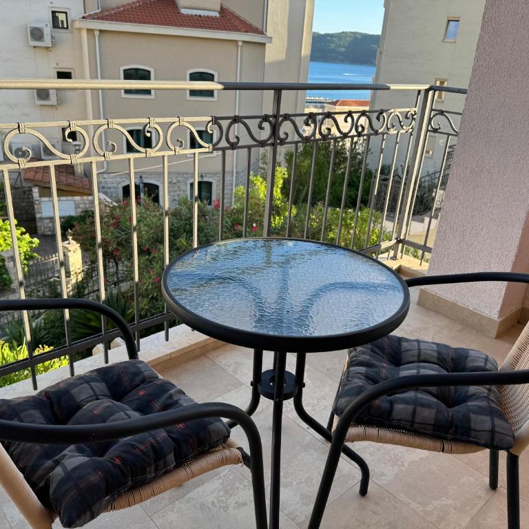 Viola Di Mare Apartments - One-Bedroom Apartment with Terrace - 7