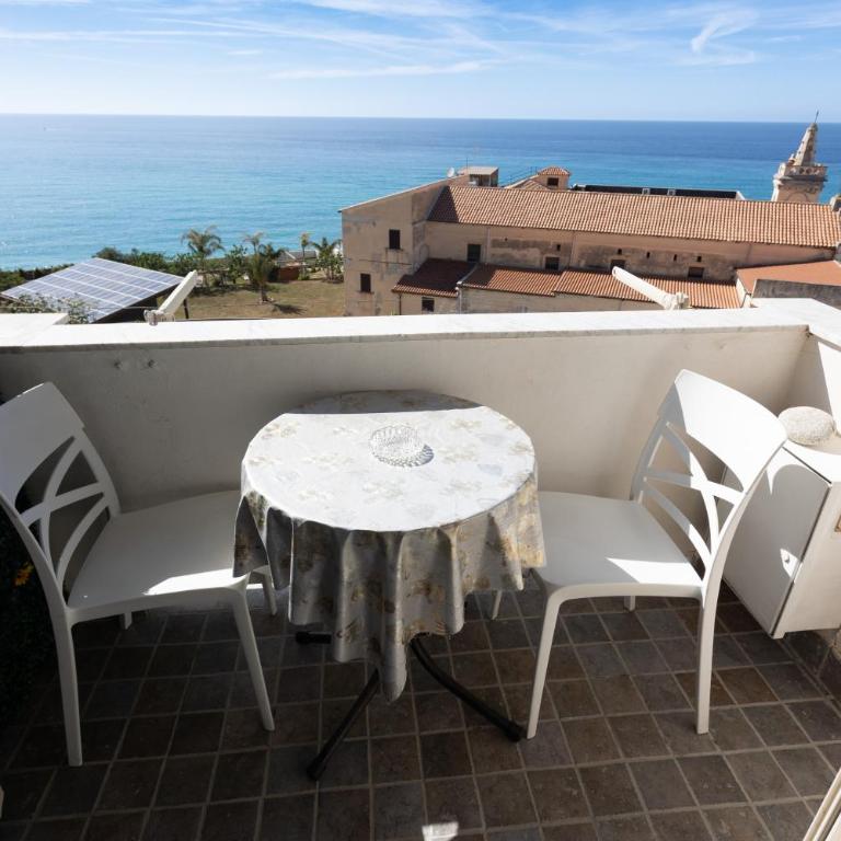 Residenza Luce Sul Mare - Double Room with Balcony and Sea View - 11
