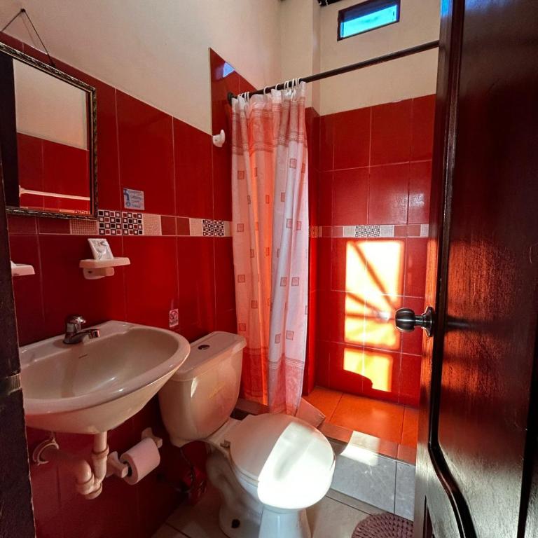 Hostal Casa Taisha - Habitación Triple con baño privado - 2