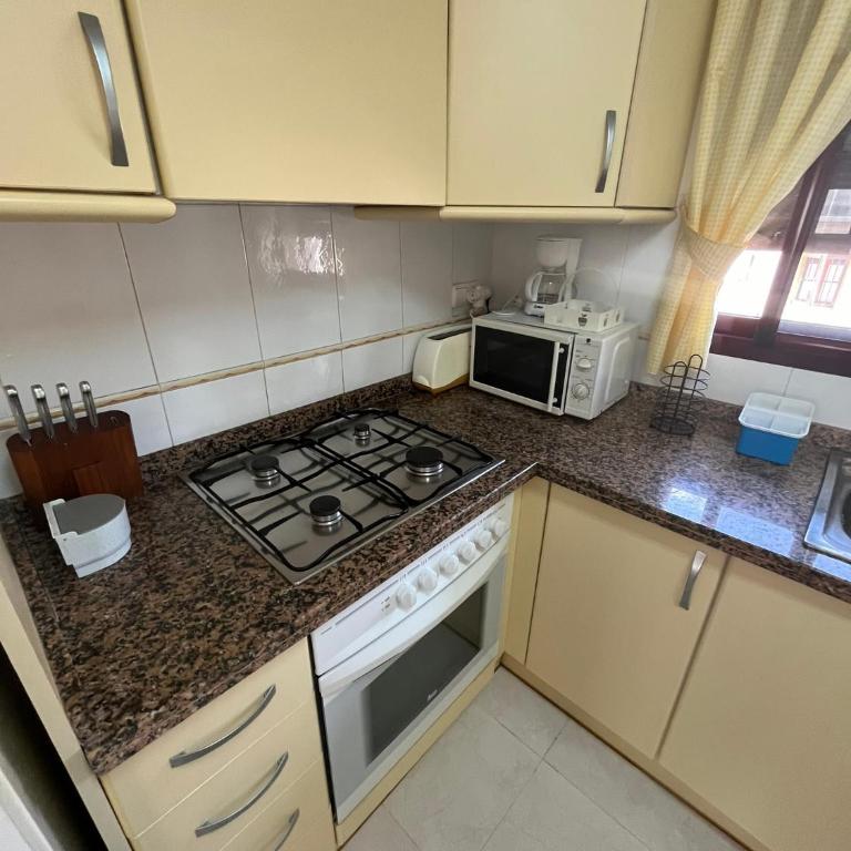 TOPACIO IV - SERVICE APART LAZARO - Dos dormitorios - Apartamento de 2 dormitorios con terraza - 12