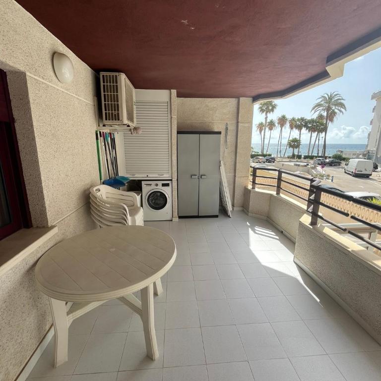 TOPACIO IV - SERVICE APART LAZARO - Dos dormitorios - Apartamento de 2 dormitorios con terraza - 2