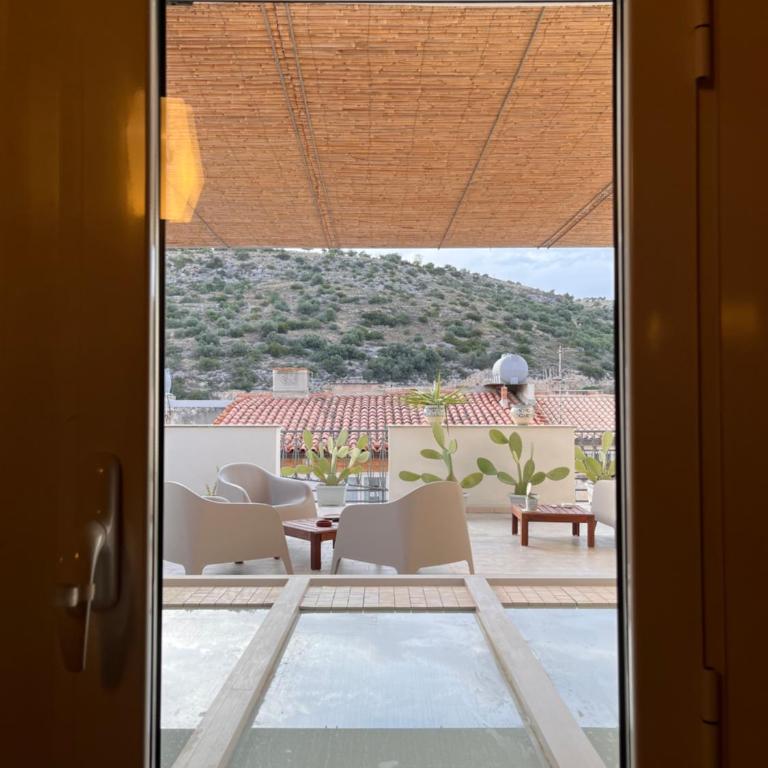 Casa Donna Guglielma - Apartment with Terrace - 16