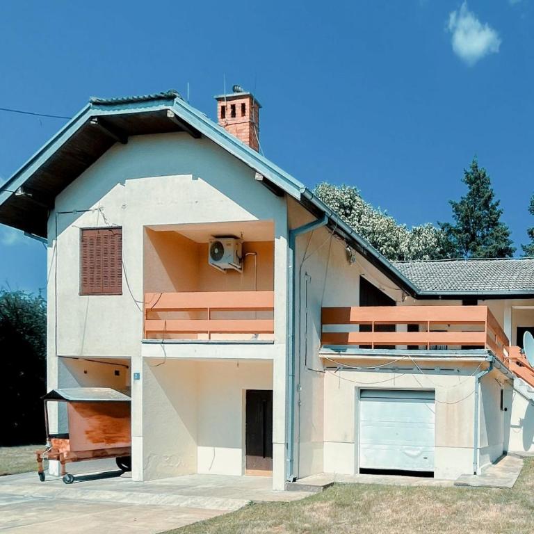 Vila Avala - Kuća sa 3 Spavaće Sobe - 14