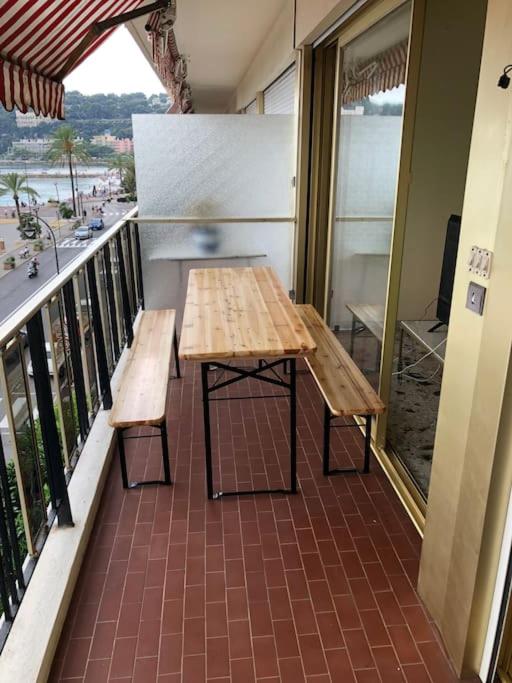 T4 FRONT DE MER ,PISCINE 25 metres ,WIFI,6à8 PERSONNES,parking,GARAGE - Appartement 2 Chambres - 32