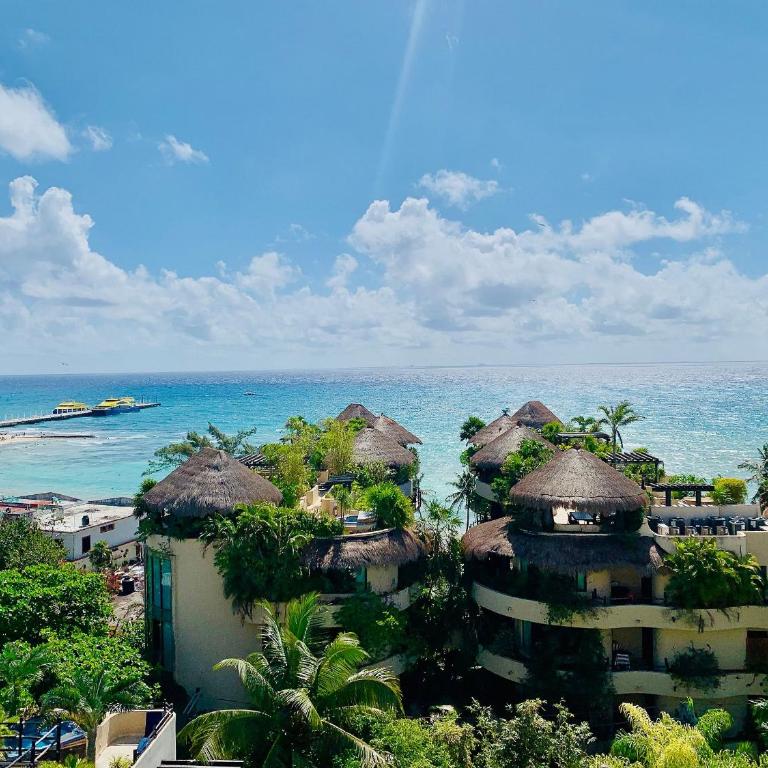 1 block from beach 2BR pool ocean view - Apartment - 5