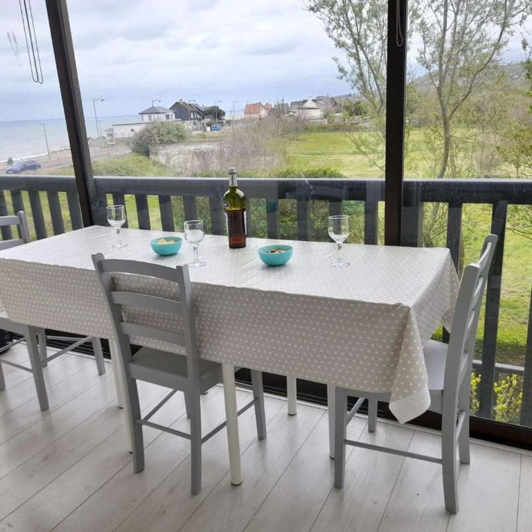 Appartement rénové 2 pièces avec loggia vue mer et parking à Villers-sur-Mer - FR-1-712-7 - Appartement - 9