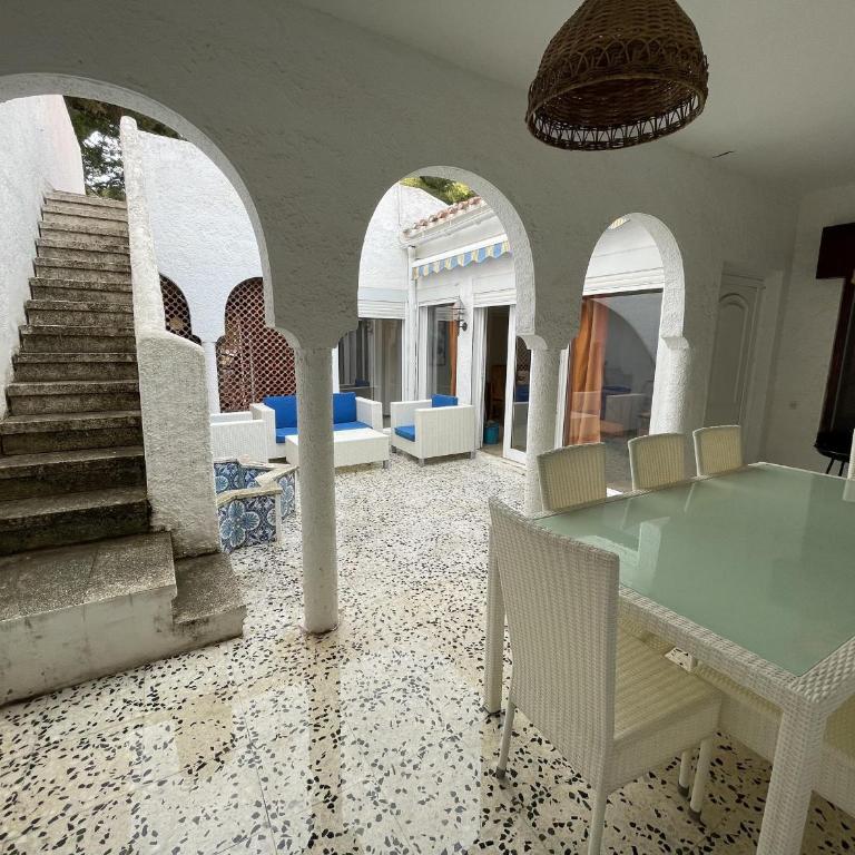 Casa adosada cerca del mar con solárium y patio, ideal para vacaciones en Cambrils - ES-9-173 - Casa - 5