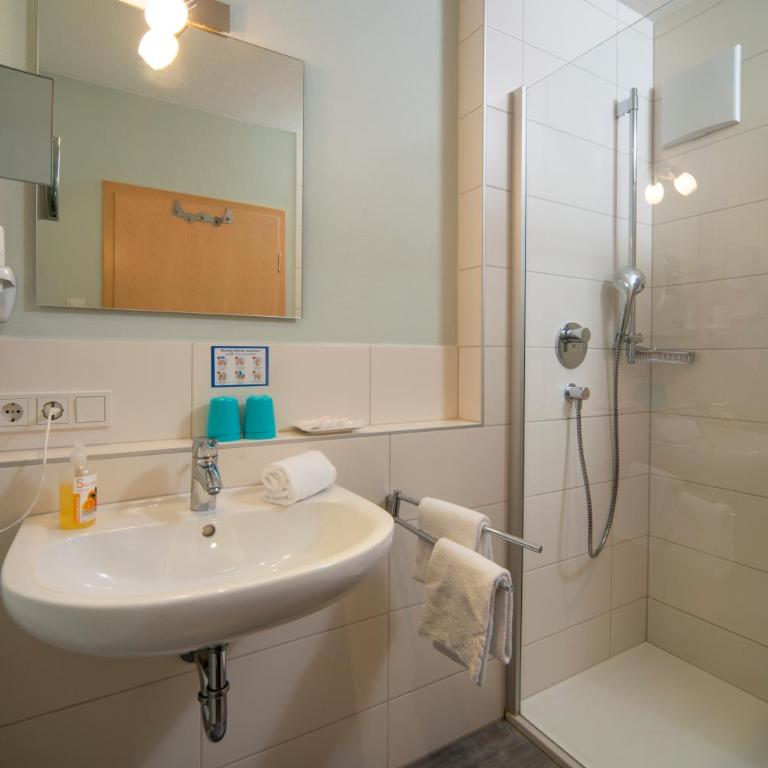 Seehotel und Appartements Schnöller - Apartment mit Seeblick - 9