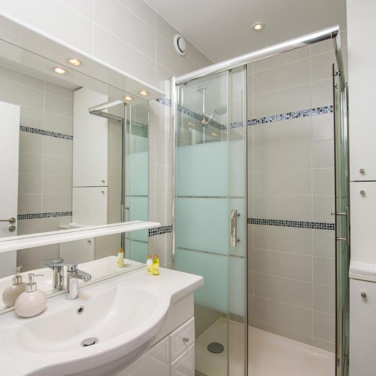 Monaco à pied - Spacieux appartement - Balcon - CA - Appartement 1 Chambre - 17
