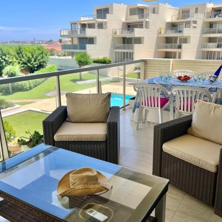 Tierra de Mar 94 by homeprive - Apartment - 4
