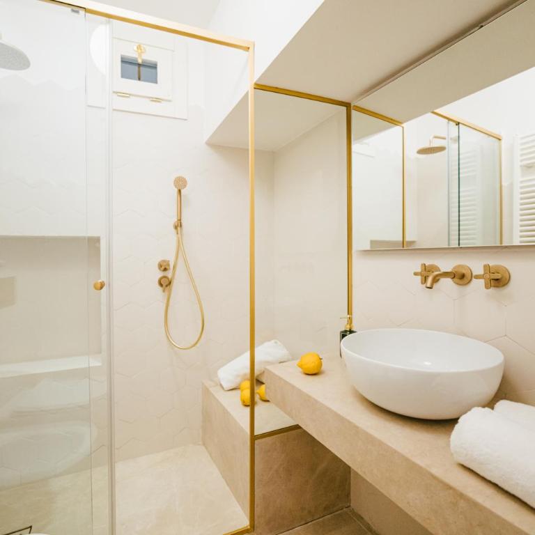 Il Tulipano Boutique Apartment - Two-Bedroom Apartment - 27