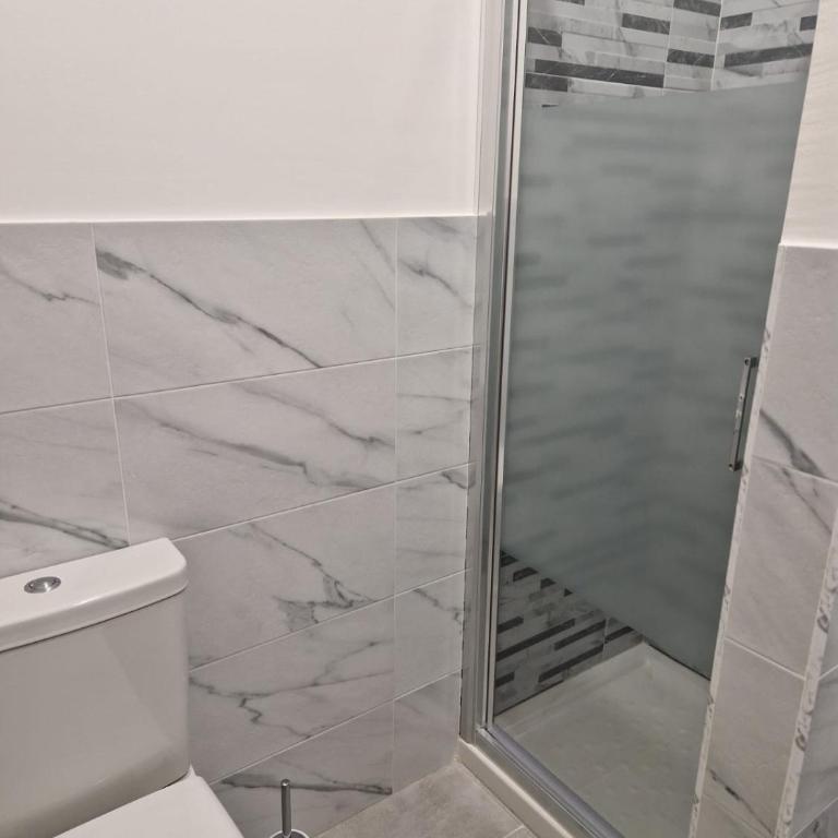 B&B Sei Palme - Single Room with Private Bathroom - 7