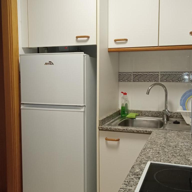 Salou Beach & Parking Apartment - Apartamento de 2 dormitorios - 13