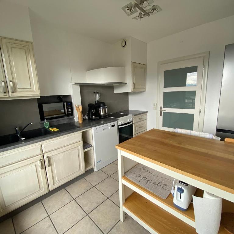 T2 centre ville avec vue imprenable - One-Bedroom Apartment - 6