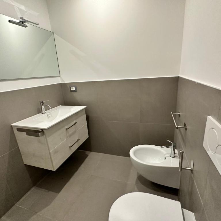 Nuovo condominio con piscina e garage - Appartamento con 1 Camera da Letto - 13