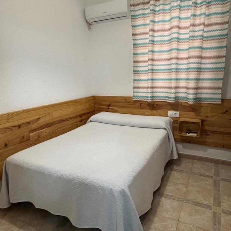 Hostal Barbate - Habitación Doble Pequeña - 2