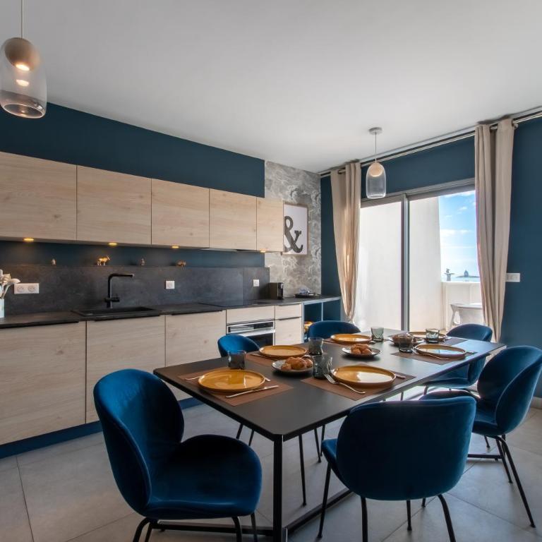 Luxury Mind Vue Exceptionnelle Pied dans l'eau Parkings privés 2 places Climatisation Hyper centre logement d'exception - Apartment mit 3 Schlafzimmern - 7