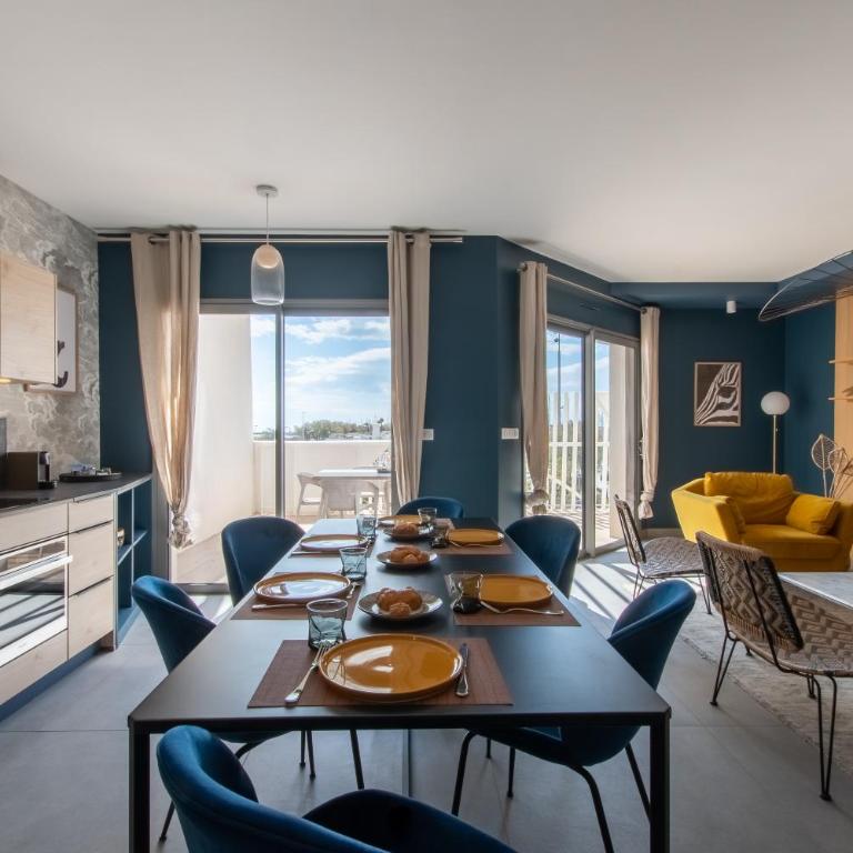 Luxury Mind Vue Exceptionnelle Pied dans l'eau Parkings privés 2 places Climatisation Hyper centre logement d'exception - Apartment mit 3 Schlafzimmern - 8