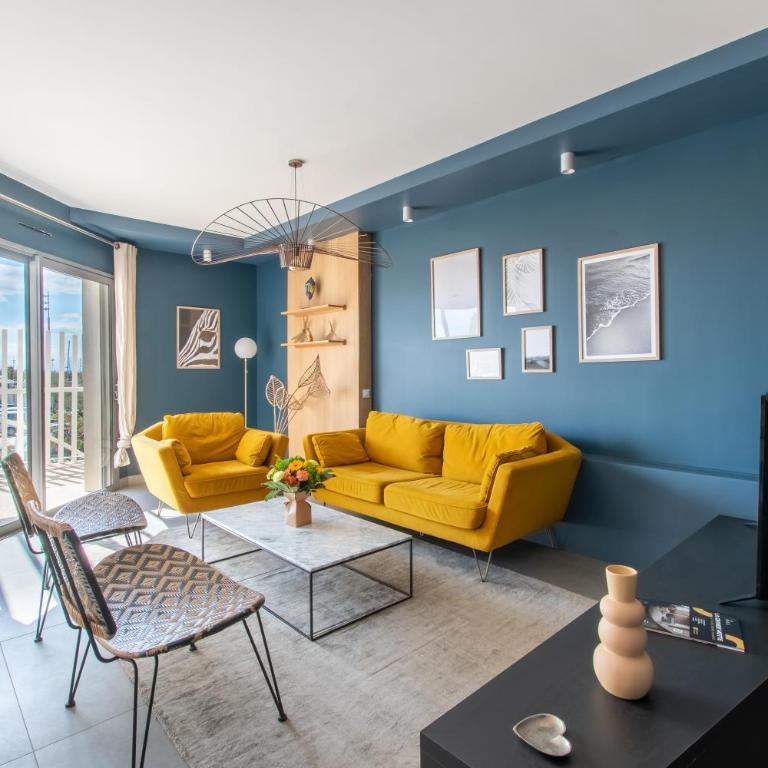 Luxury Mind Vue Exceptionnelle Pied dans l'eau Parkings privés 2 places Climatisation Hyper centre logement d'exception - Apartment mit 3 Schlafzimmern - 3