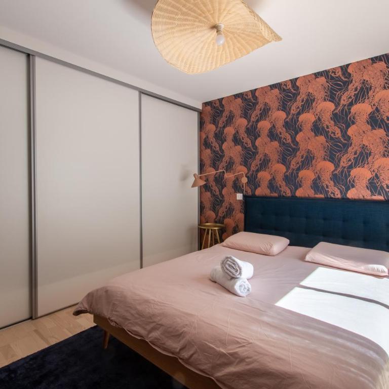 Luxury Mind Vue Exceptionnelle Pied dans l'eau Parkings privés 2 places Climatisation Hyper centre logement d'exception - Apartment mit 3 Schlafzimmern - 35