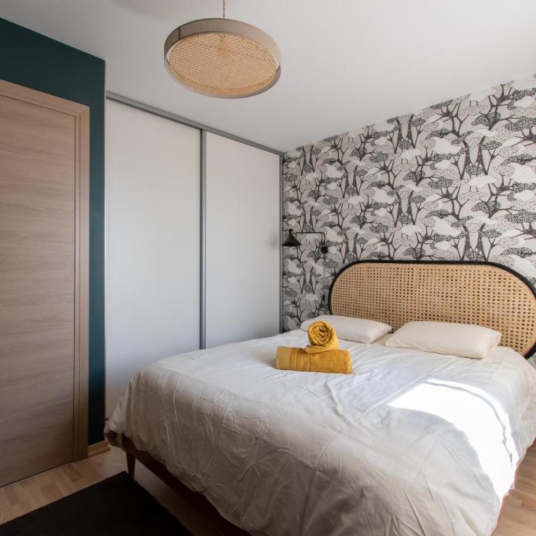 Luxury Mind Vue Exceptionnelle Pied dans l'eau Parkings privés 2 places Climatisation Hyper centre logement d'exception - Apartment mit 3 Schlafzimmern - 25
