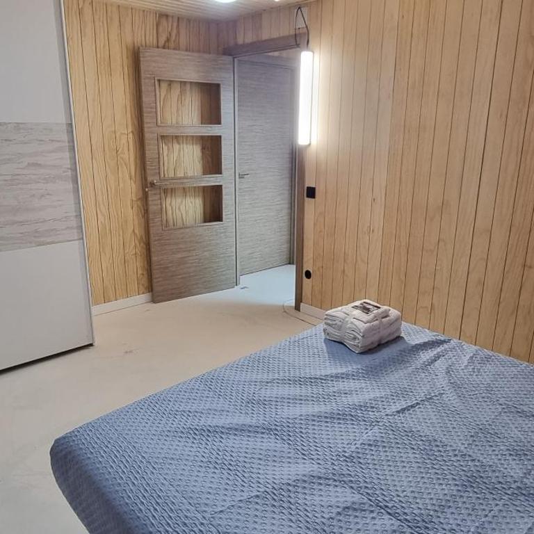 Apartamento Loft con 2 dormitorios, Jacuzzi y Garage - Two-Room Apartment - 52