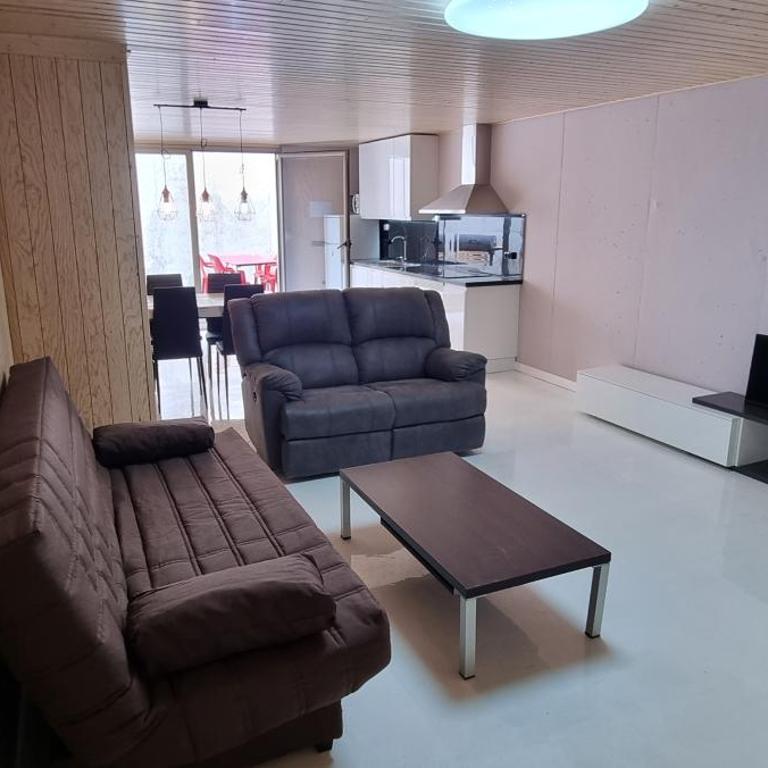 Apartamento Loft con 2 dormitorios, Jacuzzi y Garage - Two-Room Apartment - 54