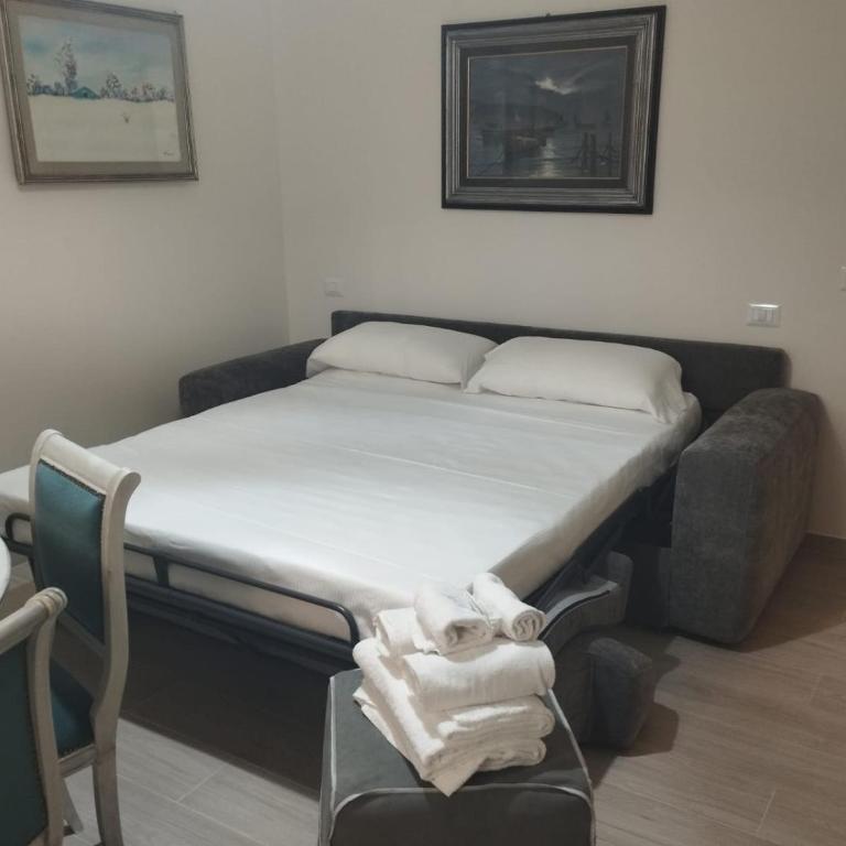 Amber Apartment - Two-Bedroom Apartment - 13