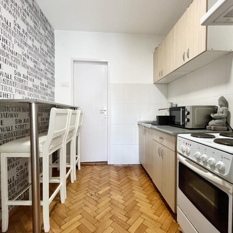 Fully Equipped - Cozy & Convenient City Apartment - Apartman sa 1 Spavaćom Sobom - 17