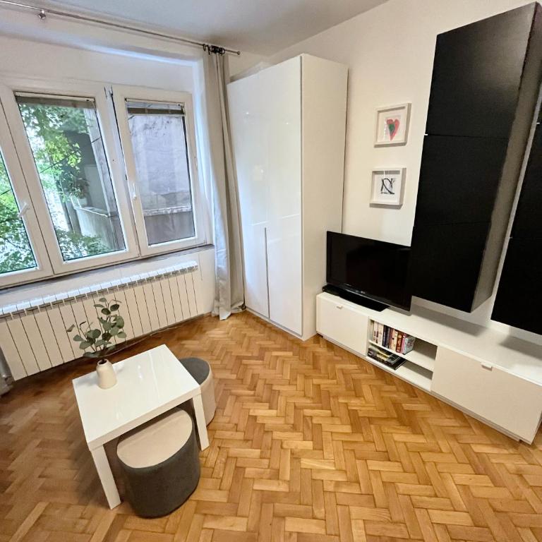 Fully Equipped - Cozy & Convenient City Apartment - Apartman sa 1 Spavaćom Sobom - 10