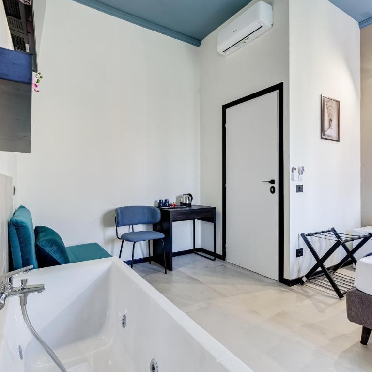VIVILO COLLECTION - Muggia 21 Suites - Luxus Dreibettzimmer - 6