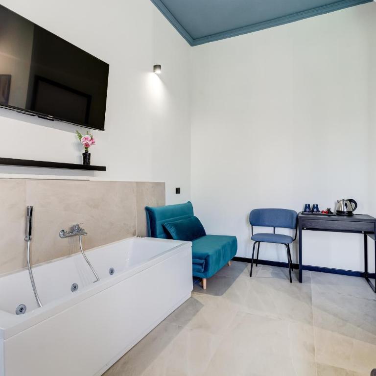 VIVILO COLLECTION - Muggia 21 Suites - Luxus Dreibettzimmer - 24