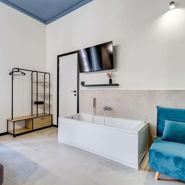 VIVILO COLLECTION - Muggia 21 Suites - Luxus Dreibettzimmer - 8