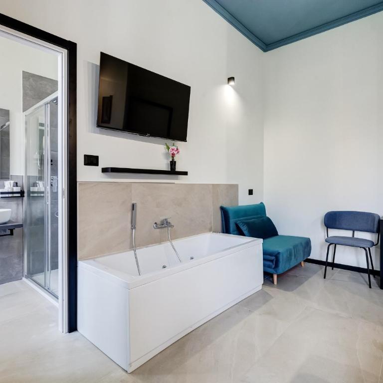 VIVILO COLLECTION - Muggia 21 Suites - Luxus Dreibettzimmer - 36